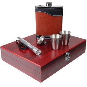 Juego de regalo de petacas de acero inoxidable de grado alimenticio, incluye embudo, linterna, 2 tazas de acero en una caja de madera.