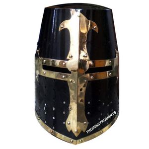 Medieval Crusader Halloween Templar - Casco de noche con acabado negro y diseño de latón