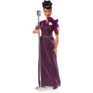 Barbie Inspiring Women Series Ella Fitzgerald - Muñeca coleccionable de 12 pulgadas, vestido morado con micrófono, soporte para muñeca y certificado d