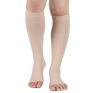 Calcetines de compresión, 20 – 30 mmHg mejor rendimiento de recuperación graduado medias de compresión para hombres y mujeres. Calcetines deportivos a