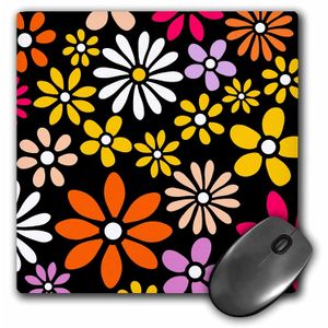 3dRose LLC 8 x 8 x 0.25 inches Mouse Pad, Retro Patrón De Flor Blanca y amarilla y naranja Daisy Flores sobre negro 60s 70s Hippy Hippie Margaritas (M