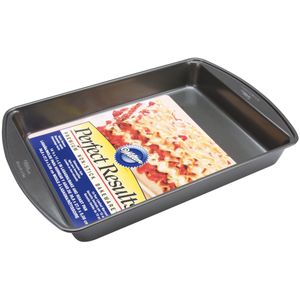 Wilton 2105 – 6816 Perfect Results – Bandeja para hornear, antiadherente Premium 14.5 x 11 x 2 inch, Silver, Paquete de 1, Plateado