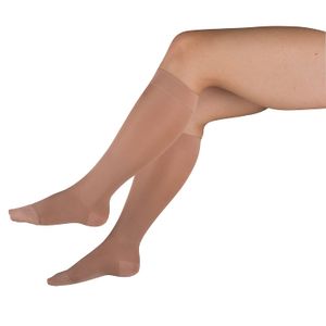 Blue Jay Sheer Support Medical Legwear - Calcetines de compresión para dedos cerrados, 0.787 – 1.181 in Hg, varicosidades leves y edema, medias altas