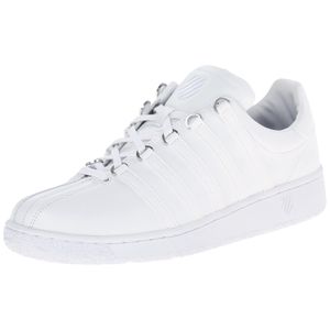 Zapatos deportivos clásicos de corte bajo a la moda para caballeros de K-Swiss.