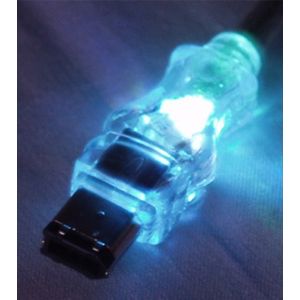 QVS 15-Feet 6-Pin FireWire/I. Link translúcido Lighted Cable con LEDs azules (cc1394 – 15bll)