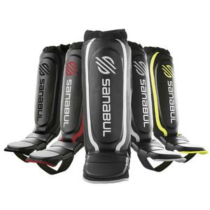 Canilleras híbridas para MMA y kickboxing