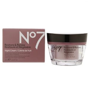 No7 Restore and Renew Night Cream - 1.6 oz por Botas