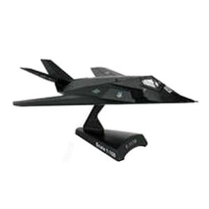 Daron Worldwide Trading F-117 Nighthawk 1: 150 Vehículo