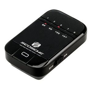 SCOSCHE TuneTone Transmisor estéreo FM Universal con BuiltIn Cable auxiliar de 35 mm para teléfonos celulares Reproductores de MP3 iPods y más disposi