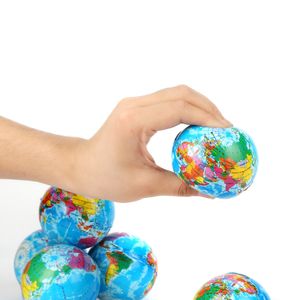 Paquete de 12 mini bolas de espuma World Globe Squeeze