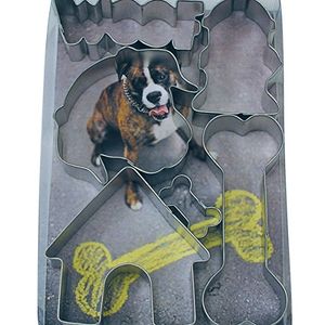R y M International 1965 cortadores de galletas para perros Woof Dog Face House hidrante de incendios 2 huesos 6 piezas Set