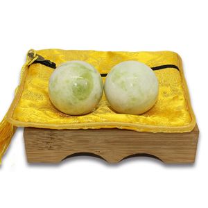 Luz verde natural Jade Baoding chino Salud Stress Ejercicio Bolas en piedra natural Craft Collection BS003
