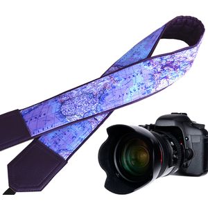 Mapa del Mundo Camera Strap. Color Morado Oscuro cámara DSLR/SLR Camera Strap. Duradera, peso ligero y bien acolchado strap. Código 00220
